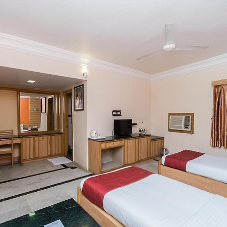 Hotel Kings Crown Vip Road Kalkutta Exterior foto